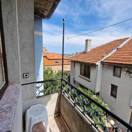 Apartment Zoya *