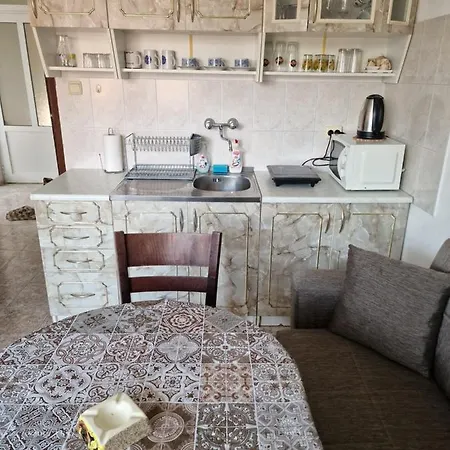 Apartment Zoya Sosopol